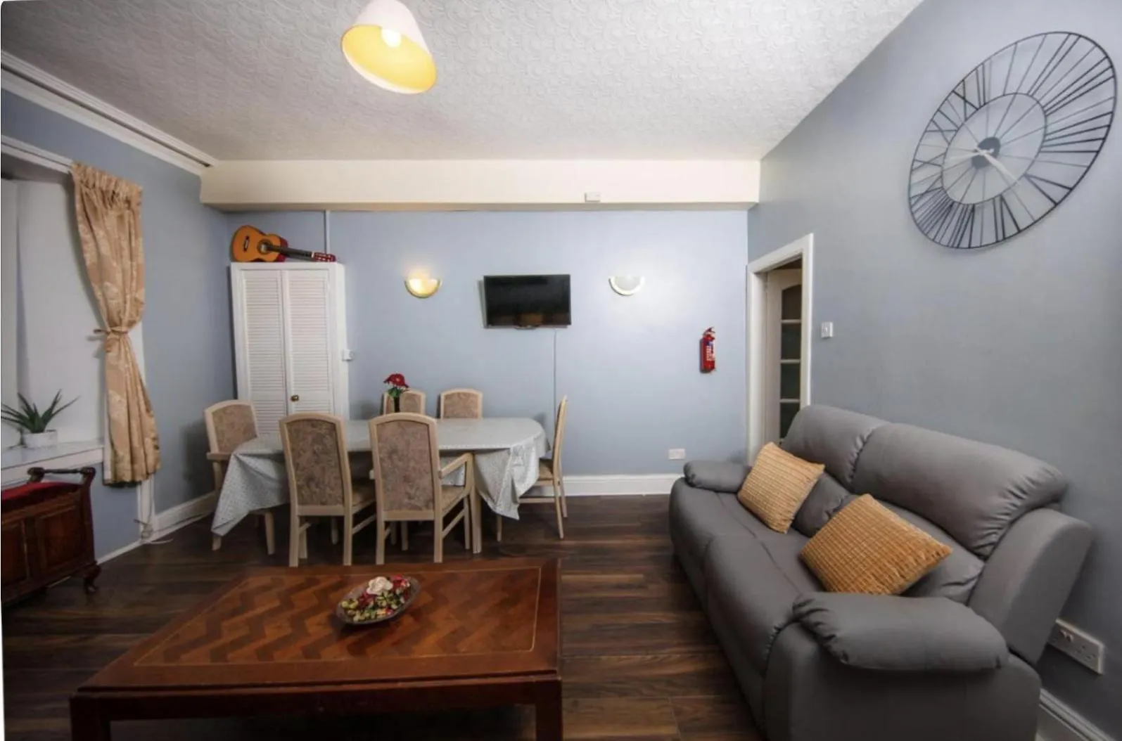 Super Central Apartment At The Meadows!1 Edinburgh